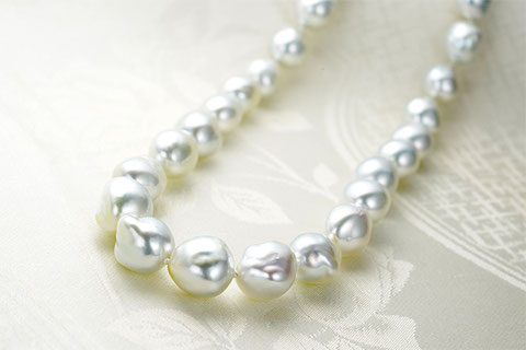 白蝶真珠ネックレスのイメージ画像